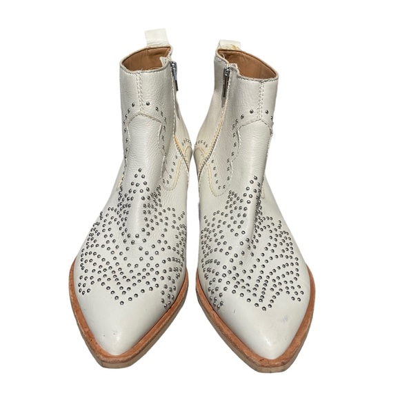 Dolce Vita white studded western cowboy boots - Picture 9 of 10